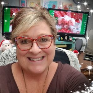 Meet your Posher, Traci